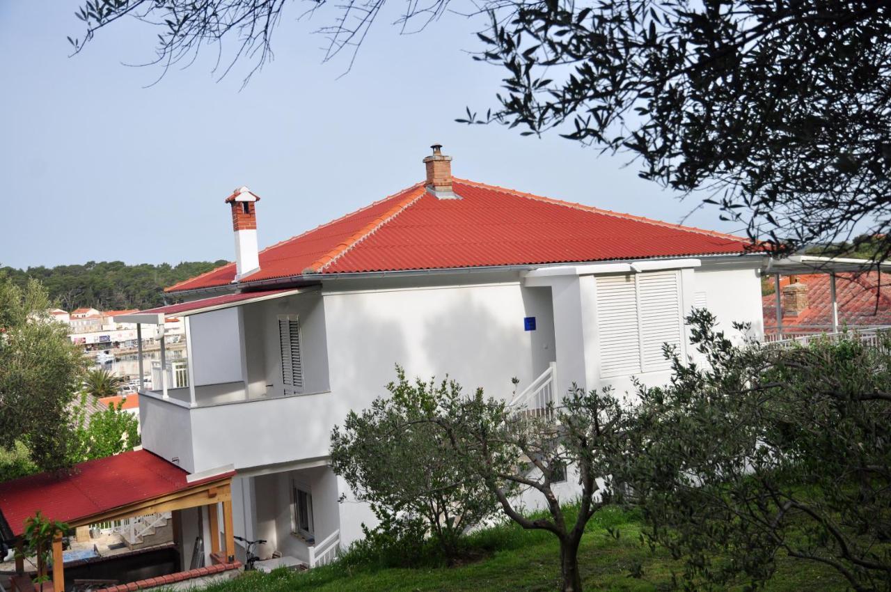 Rose Rooms At Island Of Rab Banjol Exterior foto